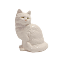 Gatito blanco de porcelana